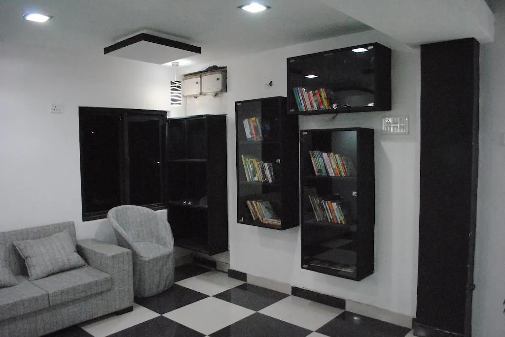 אודייפור Hotel The Space הודו