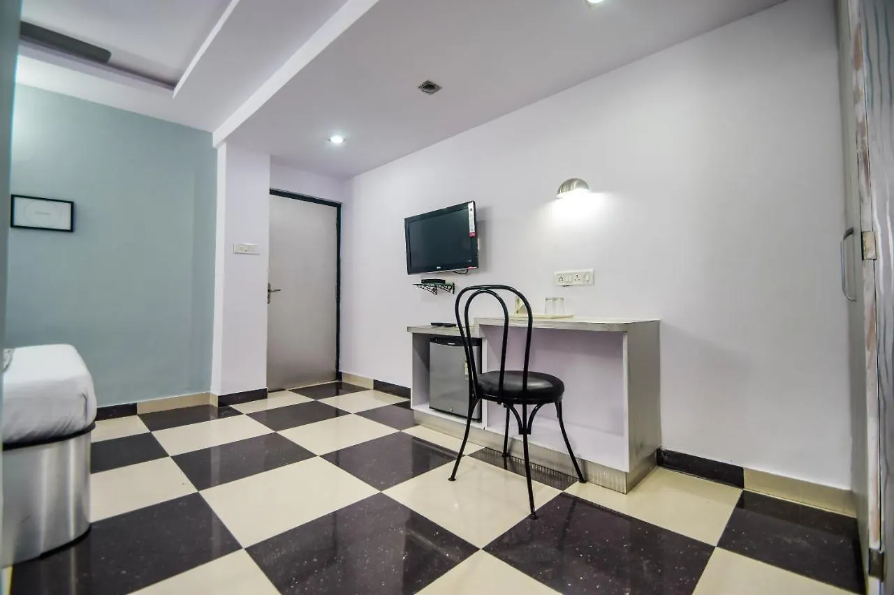 ***  אודייפור Hotel The Space הודו