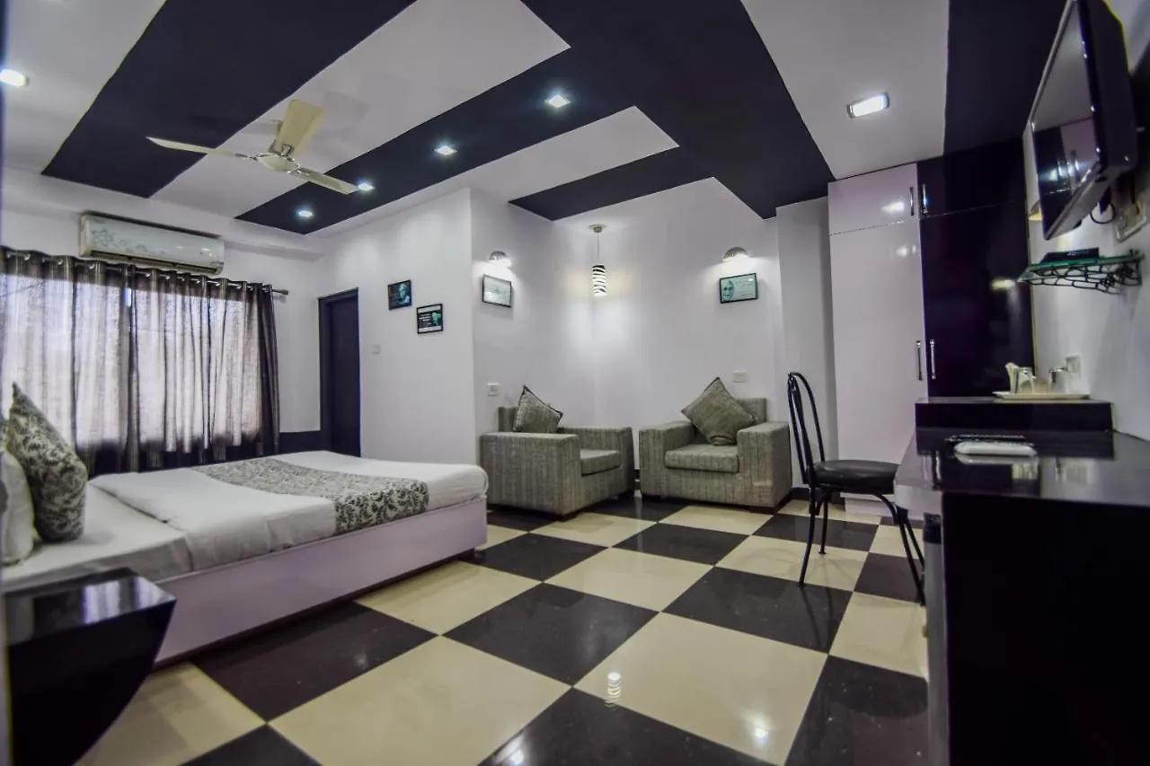 ***  אודייפור Hotel The Space הודו